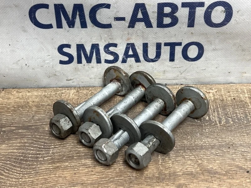 Болт развальный Porsche Cayenne 2011 WHT001833 958 4.8. 4852