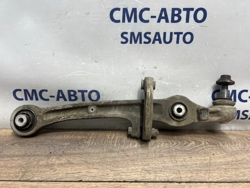 Рычаг нижний Audi A6 2006 4F0407151A C6 3.2 AUK, передний