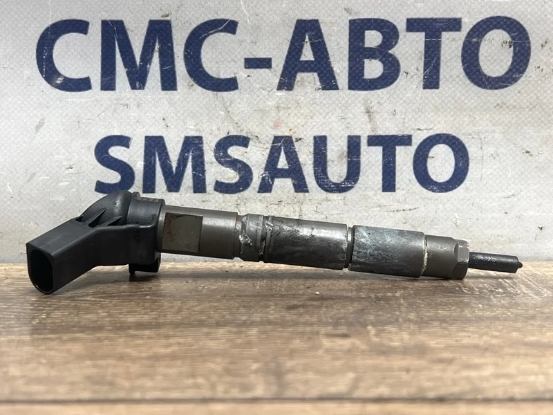 Форсунка топливная Mercedes-Benz ML 2010 A6420701487 W164 642.820