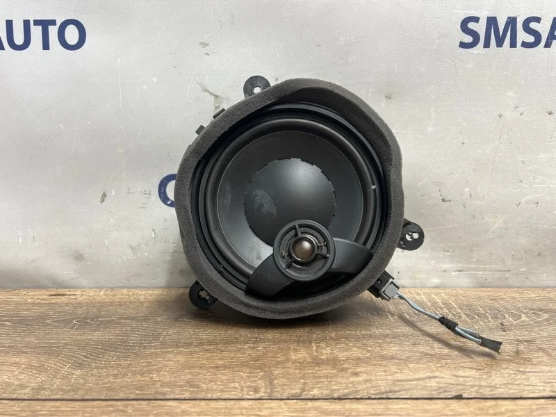 Динамик Volvo XC90 30752354 ХС90 3.2 B6324S, задний