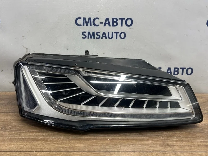 Фара LED Matrix Audi A8 2017 4H0941784A D4 3.0 CRE, правая