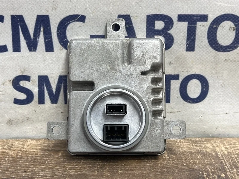 Блок розжига ксенона Audi A6 2010 8K0941597C C6 CCEA, левый