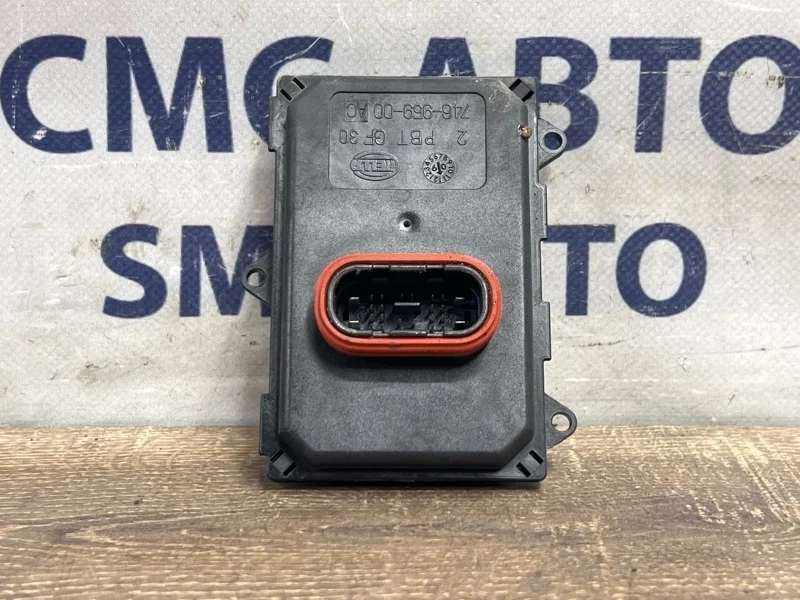 Блок управления фарой Audi A6 2010 4F0941329D C6 CCEA, левый