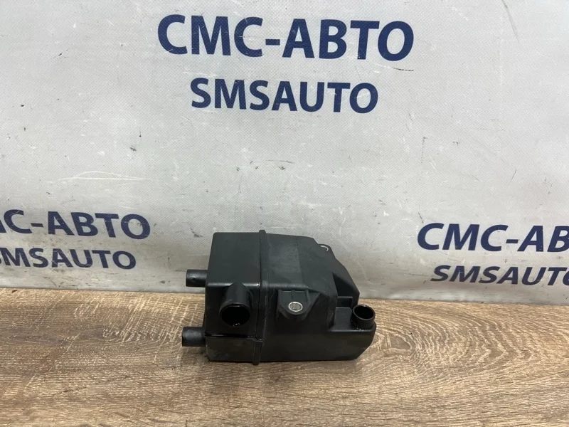 Маслоуловитель Volvo XC90 8692211 XC90 2.5T