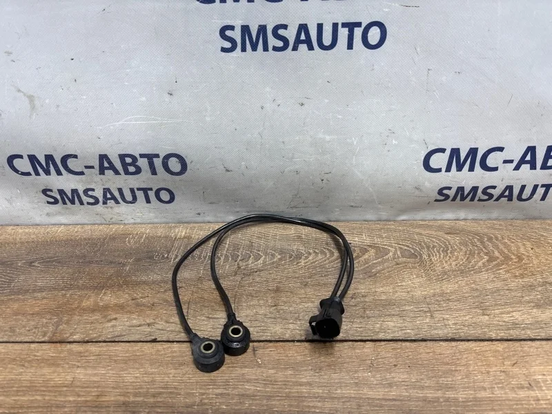 Датчик детонации Volvo XC90 9432570 2.5T