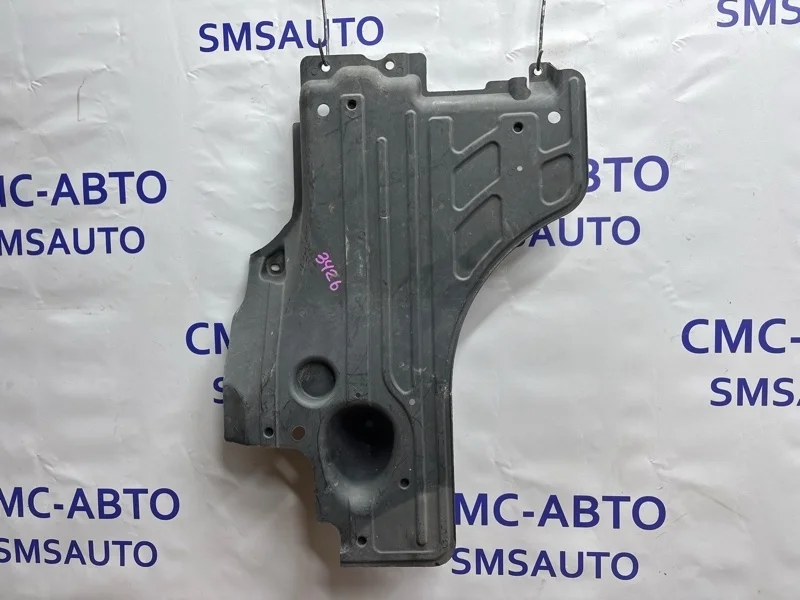 Защита днища Volvo XC60 31200365 ХС60 B4204T6, правая
