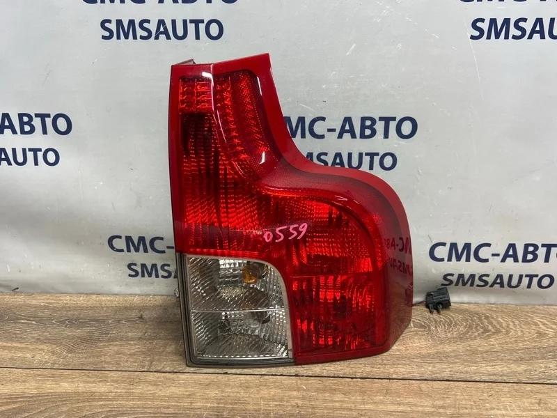 Фонарь на крыло Volvo XC90 31213382 ХС90 4.4 B8444S, задний правый