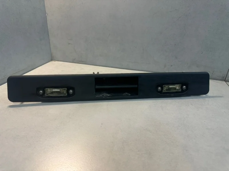 Ручка двери багажника Volvo XC70