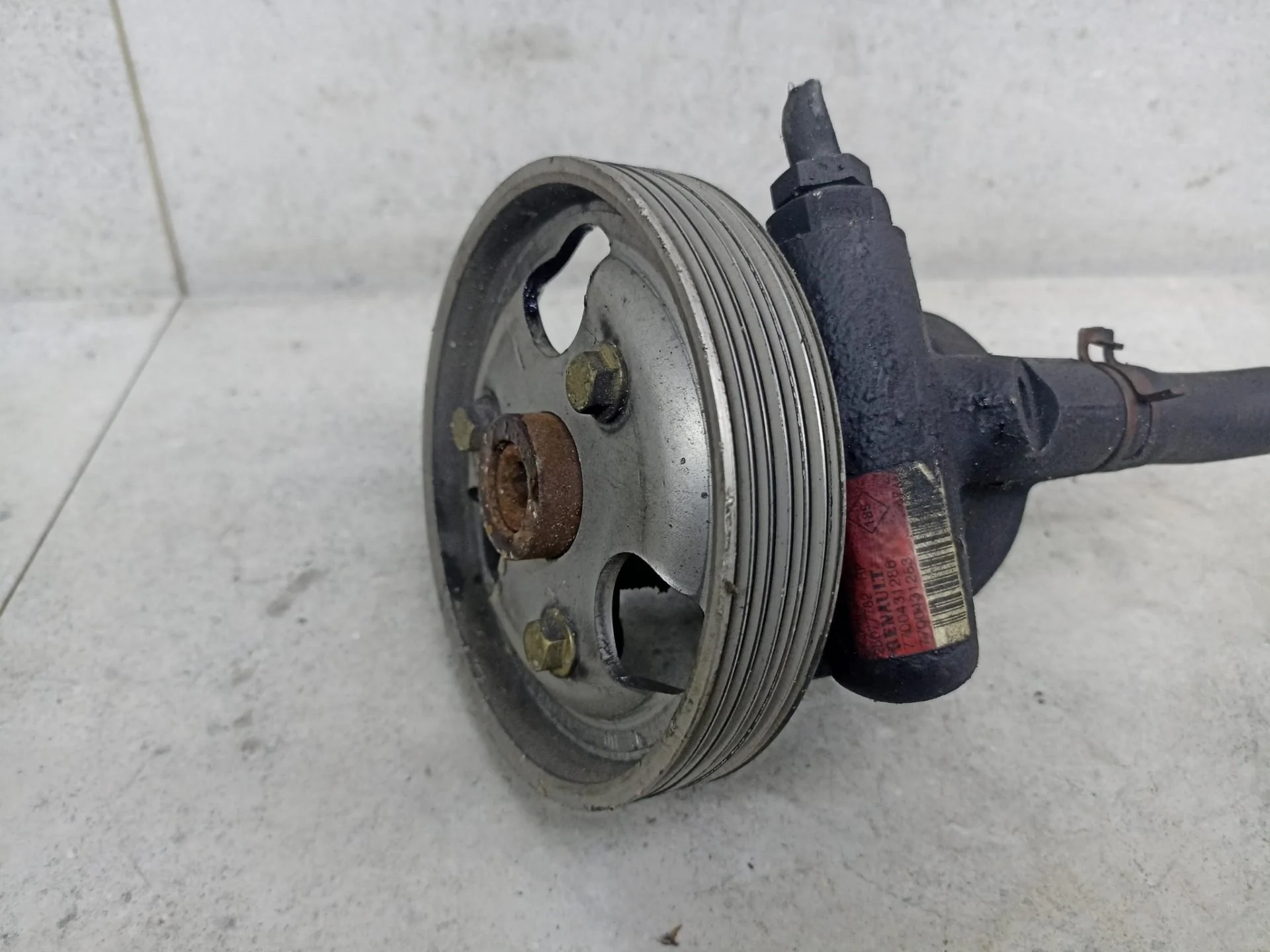 Насос гидроусилителя руля Renault Megane рест.