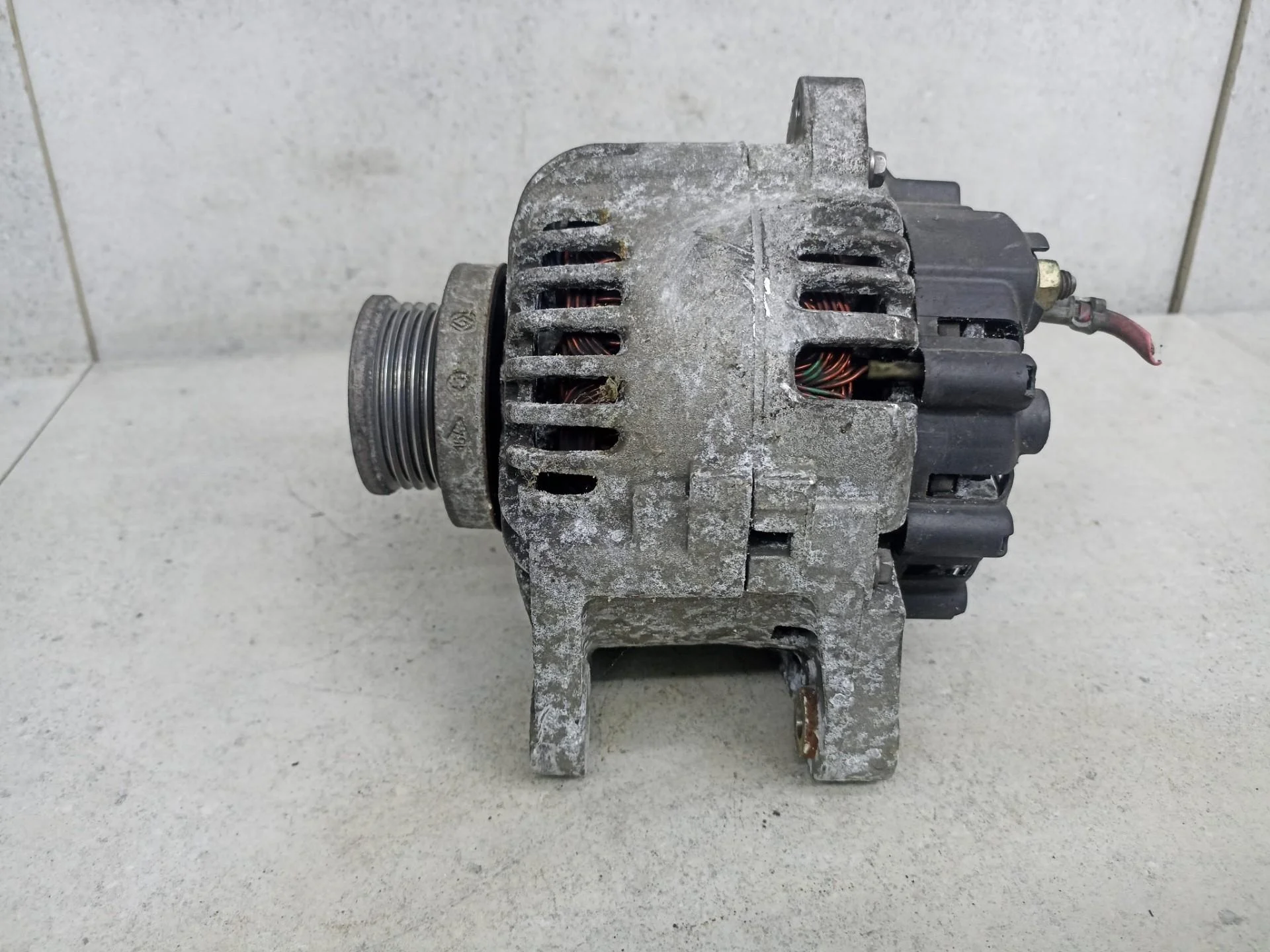 Генератор Renault Scenic 2 2004 8200100907