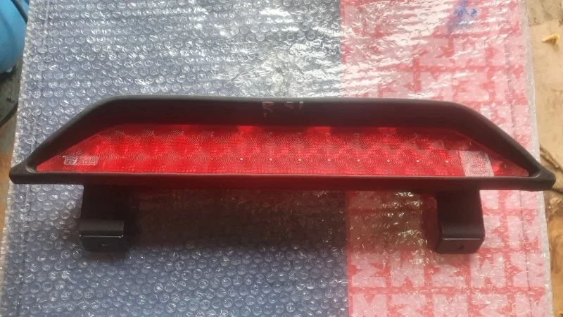 Фонарь стояночный в сборе Nissan Pathfinder 2010-2013 26590ZS00A R51, задний