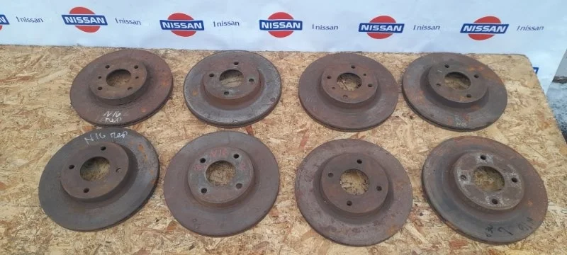 Диск тормозной Nissan Almera 2000-2006 402062F501 N16 QG 15, передний