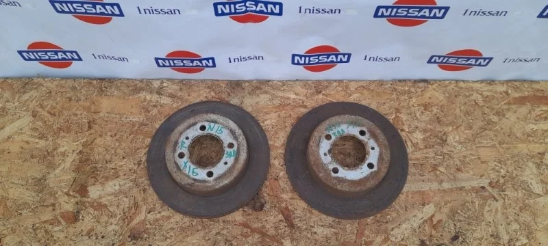 Диск тормозной Nissan Almera 1995-2000 4320654C01 N15 GA16, задний