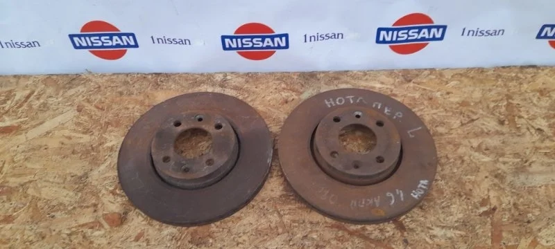 Диск тормозной Nissan Note 2006-2008 40206AX600 E11 CR14, передний