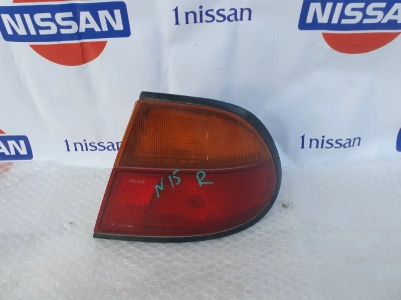 Фонарь задний Nissan Almera 1995-2000 265540N827 N15 GA16, задний правый
