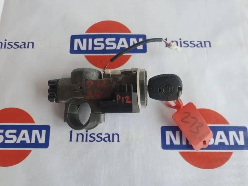 Замок зажигания Nissan Primera 2002-2007 D87019F589 P12 QR20, передний левый