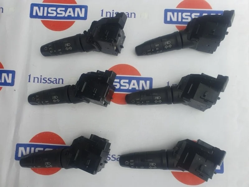 Подрулевой переключатель света Nissan Primera 2002-2006 25540AV600 P12 QG18, передний левый