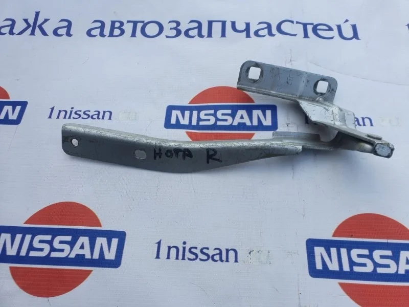 Петля капота Nissan Note 2006-2008 654009U000 E11 CR14, передняя правая
