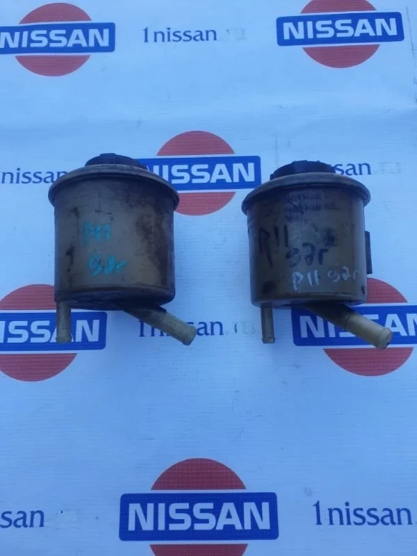 Бачок гидроусилителя руля Nissan PRIMERA 1996-1999 491809F900 P11 GA16DE, передний