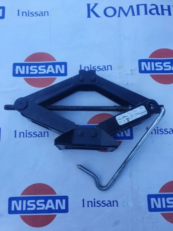 Домкрат Nissan Note 2006-2013 995509U00A E11 HR16