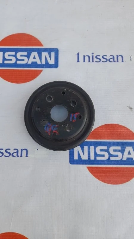Шкив помпы Nissan Almera 2000-2006 210519F610 N16 QG 15, передний