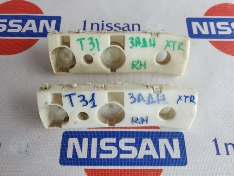 Кронштейн бампера заднего Nissan X Trail 2009-2014 85270JG00A T31 QR25DE, задний правый