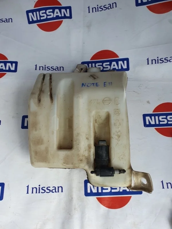 Бачок стеклоомывателя Nissan Note 2007 289109U000 E11 CR14, передний правый