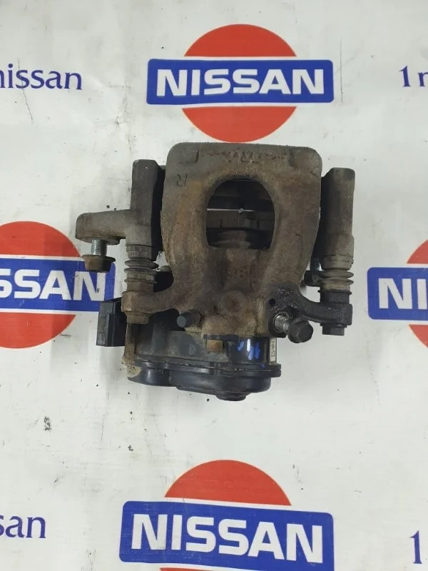 Суппорт тормозной Nissan Qashqai 2014 440014EA0A J11 MR20DD, задний правый