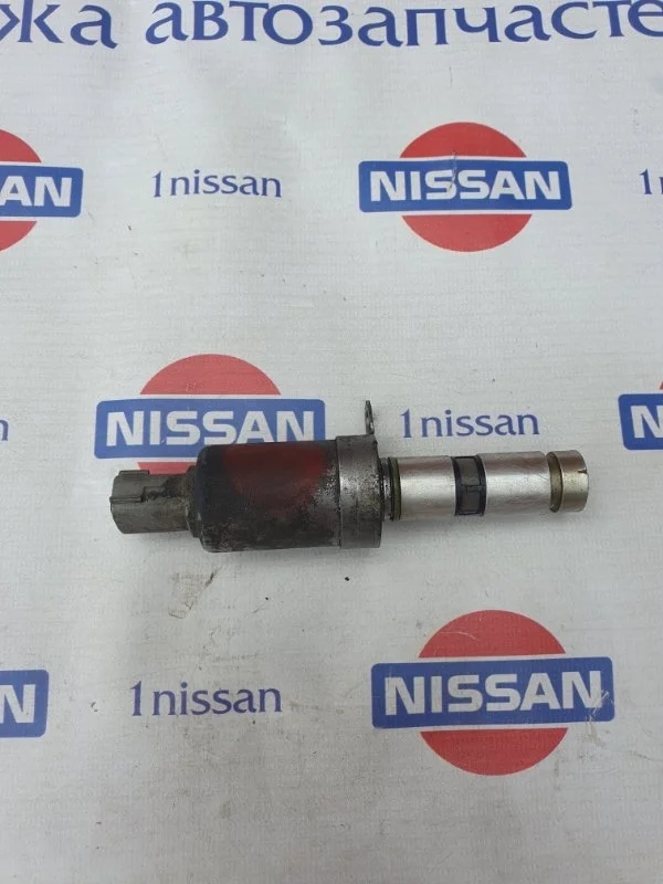 Топливная рейка Nissan Note 2007 23796AX010 E11 CR14, передняя