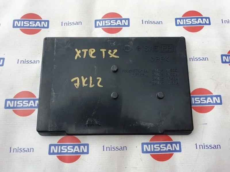 Подставка под аккумулятор Nissan X Trail 2015 244284M800 T32 R9M, передняя