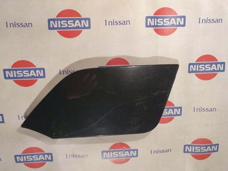 Заглушка буксировочного крюка Nissan 622A06FV0H, передняя