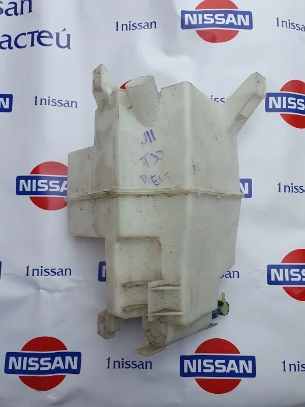 Бачок омывателя фар Nissan 28910HZ31C, передний