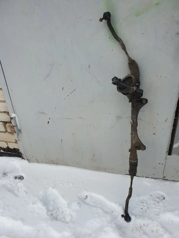 Рулевая рейка 2002 48001AX002, передняя