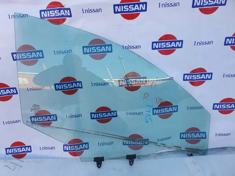 Стекло двери Nissan Qashqai 2017 80301BM90A J11 K9K, переднее правое