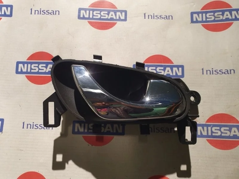 Ручка двери внутренняя Nissan Qashqai 2017 806704EA1A J11 K9K, передняя правая