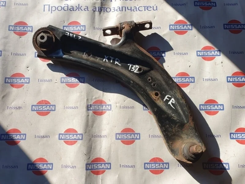 Рычаг подвески нижний Nissan X Trail 2015 545004CL1B T32 R9M, передний правый