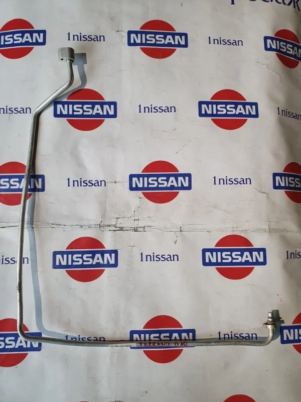 Трубка кондиционера Nissan Terrano 2014 924402863R D10 K4M690, передняя