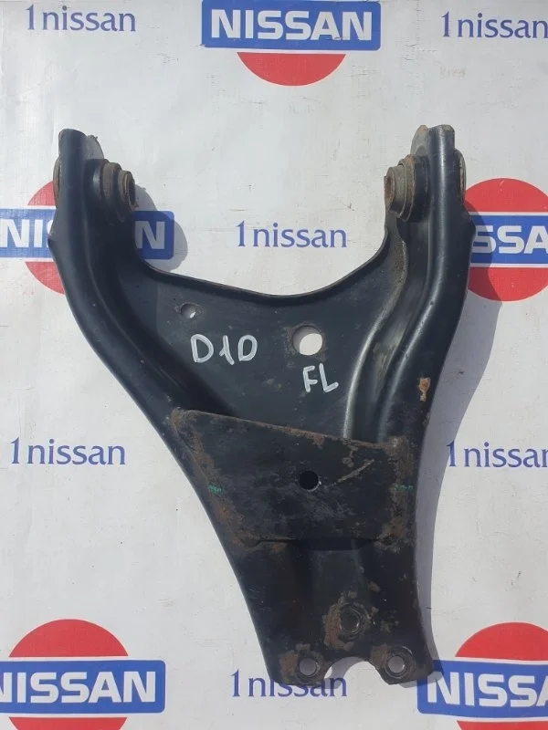 Рычаг подвески нижний Nissan Terrano 2014 5450100Q1L D10 K4M690, передний левый
