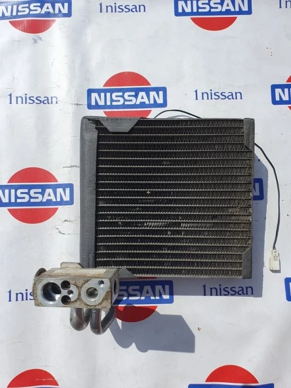 Испаритель кондиционера Nissan Note 2007 27280AX10A E11 CR14, передний