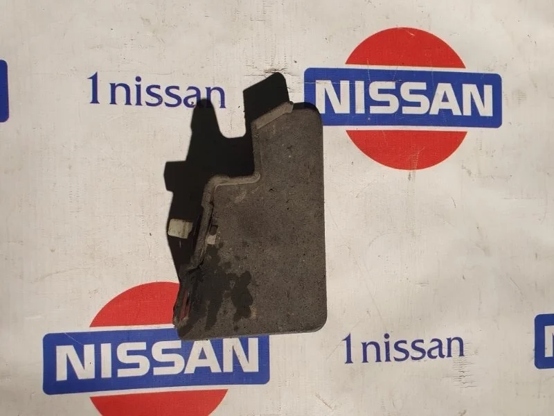 Брызговик Nissan Qashqai 2015 76856HL00A J11 HRA2, задний правый