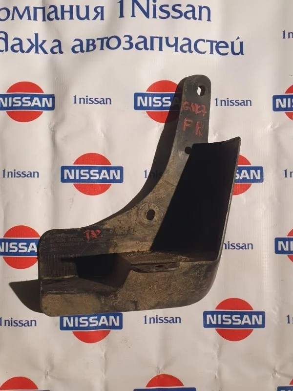 Брызговик Nissan X Trail 2015 638544CE0A T32 R9M, передний правый