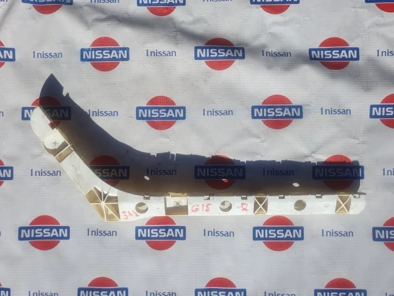 Кронштейн бампера заднего Nissan Almera 2014 85227EW800 G15 K4M, задний левый