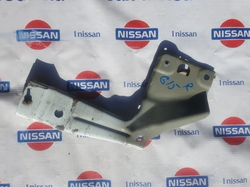 Кронштейн кузовной Nissan Almera 2014 63160EW00A G15 K4M, передний правый