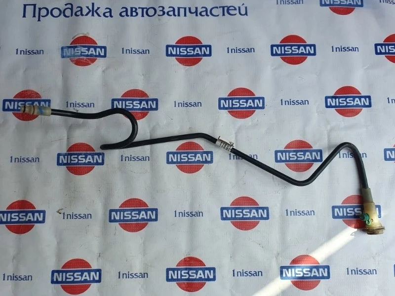 Трубка сцепления Nissan Terrano 2014 308517047R D10 K4M690, передняя