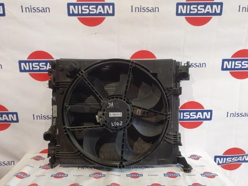 Диффузор радиатора Nissan Qashqai 2015 21481BM90A J11 HRA2, передний