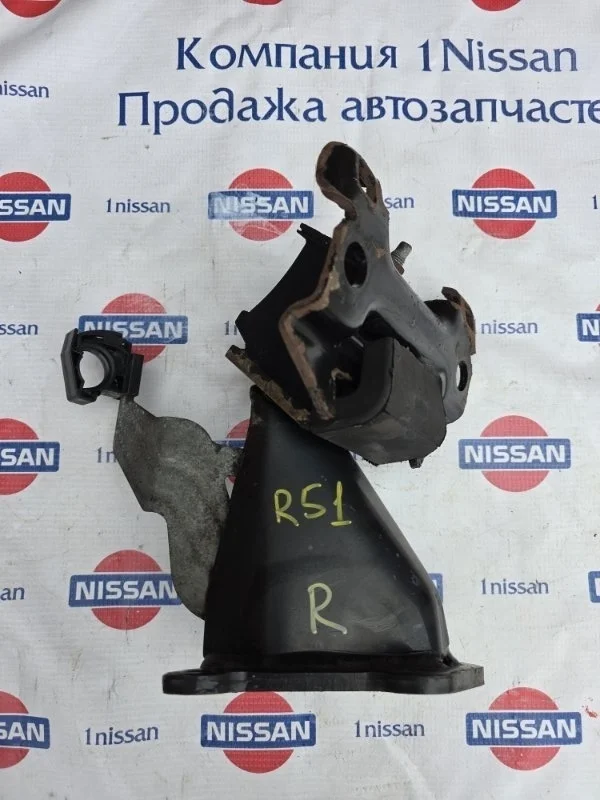 Подушка двигателя Nissan Pathfinder 2006 11220EB300 R51 YD25, правая