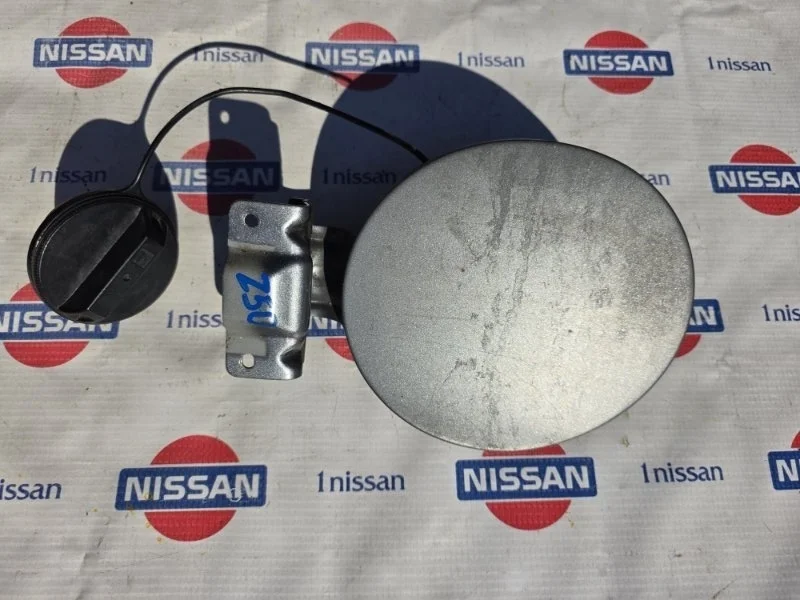 Лючок топливного бака Nissan Murano 2008 78830CA000 Z50 VQ35DE, задний