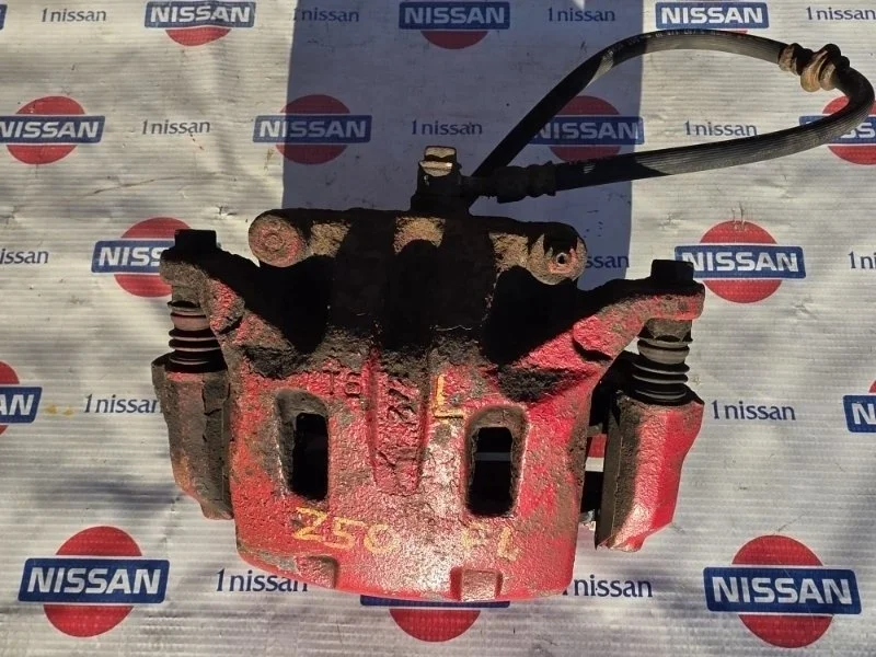 Суппорт тормозной Nissan Murano 2008 41011EG50A Z50 VQ35DE, передний левый