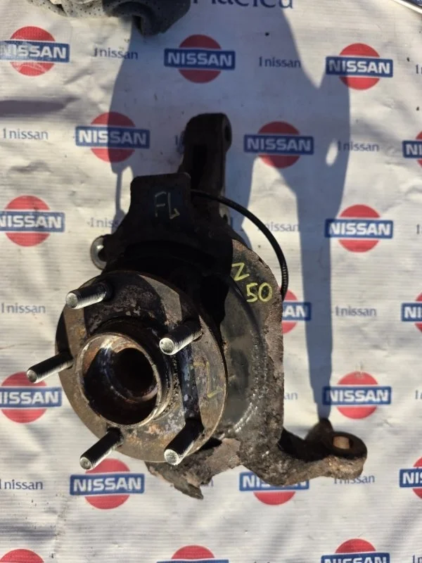 Кулак поворотный Nissan Murano 2008 40015CN000 Z50 VQ35DE, передний левый