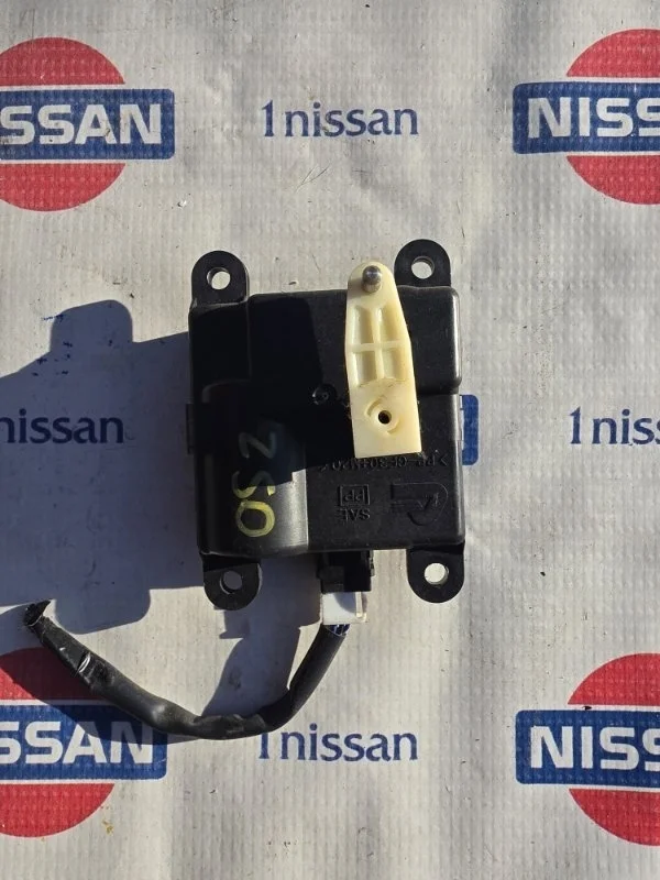 Сервопривод заслонок печки Nissan Murano 2008 277328H300 Z50 VQ35DE, передний